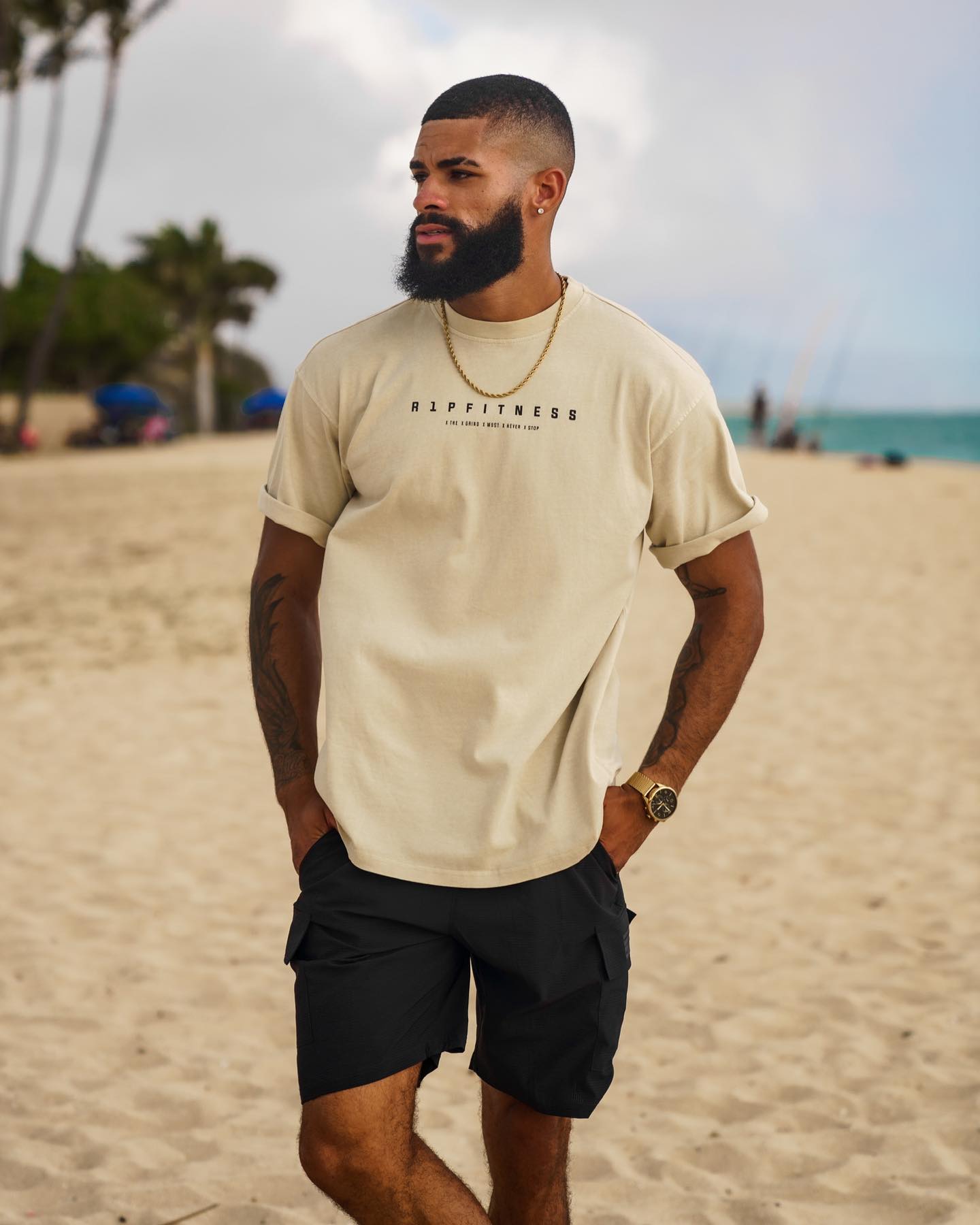 Who doesn’t love oversized tees...