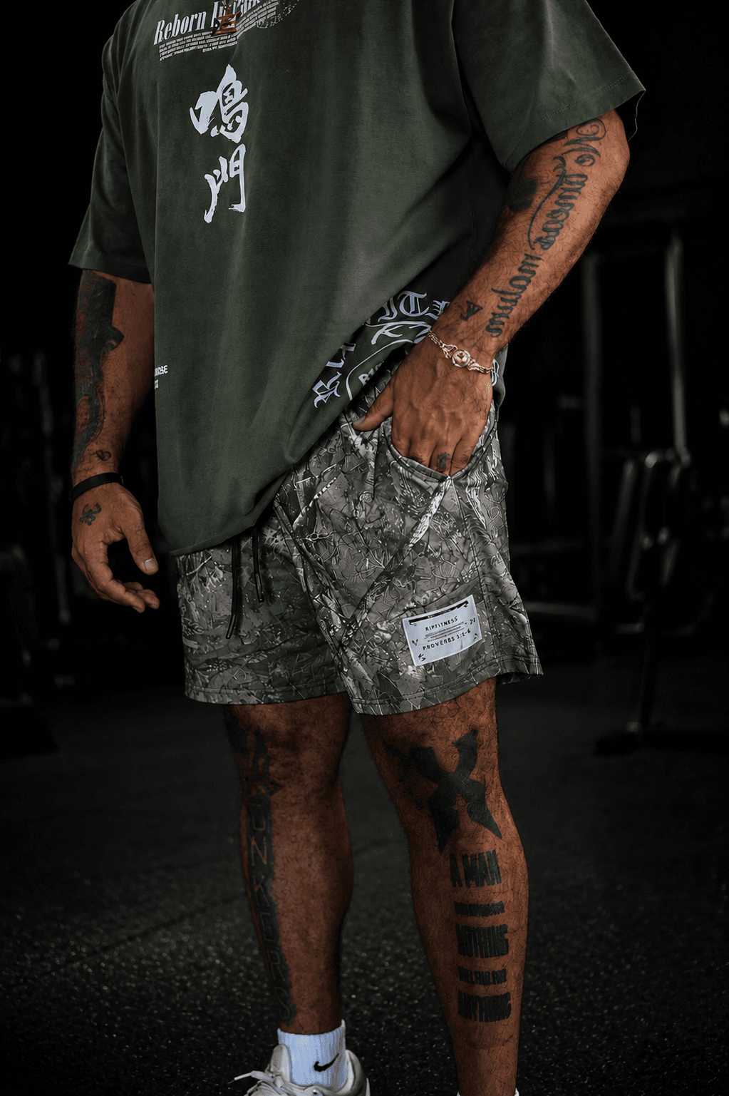 men camo shorts