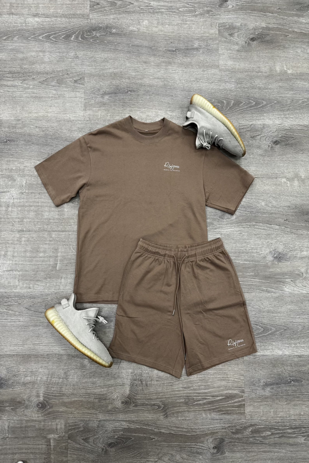 #color_tan