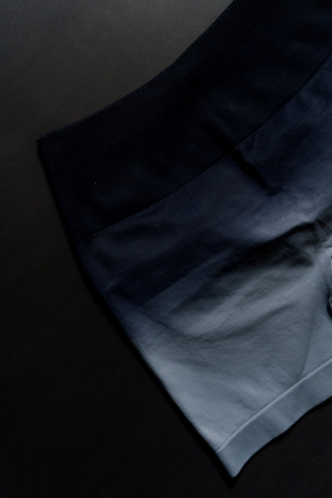 #color_gray